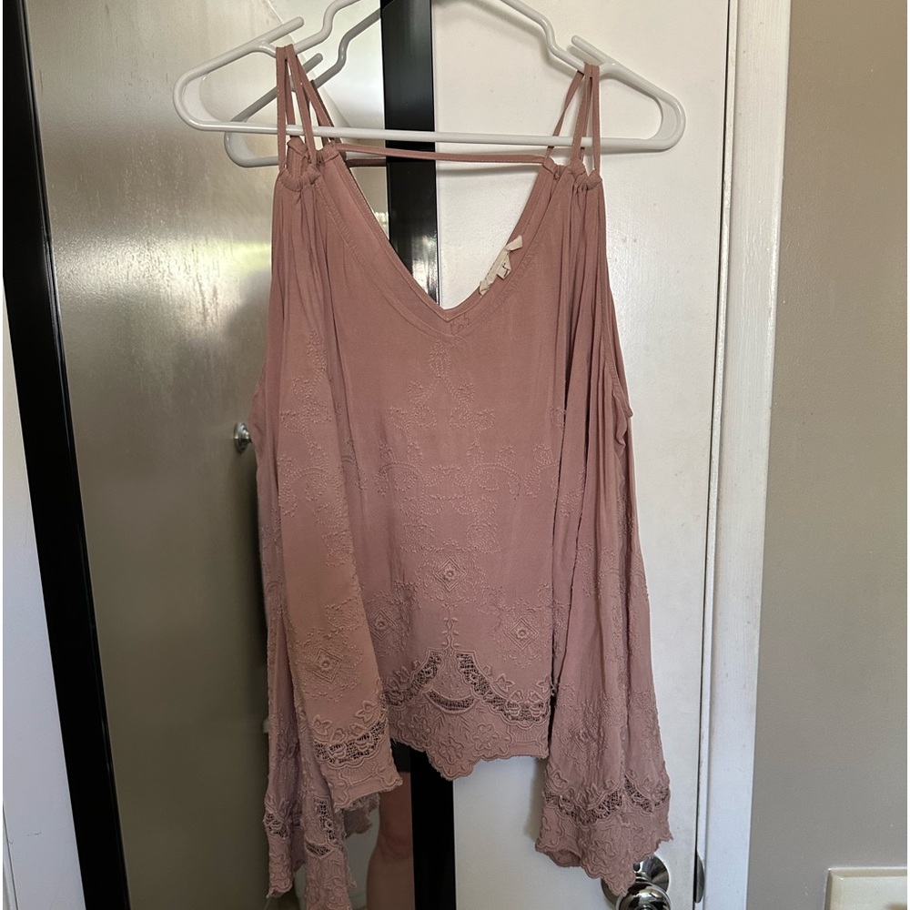Lovestitch Cold Shoulder Blouse Rose Med